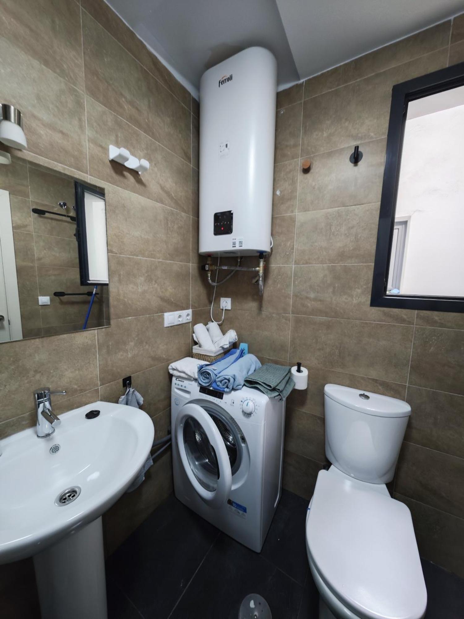 Castilla Del Patrocinio, Coqueto Apartamento De 1Dormitorio Севилья Экстерьер фото